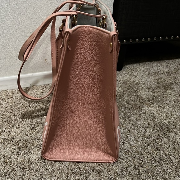 100% Authentic Gorgeous Louis Vuitton Limited Edition - Picture 3 of 6
